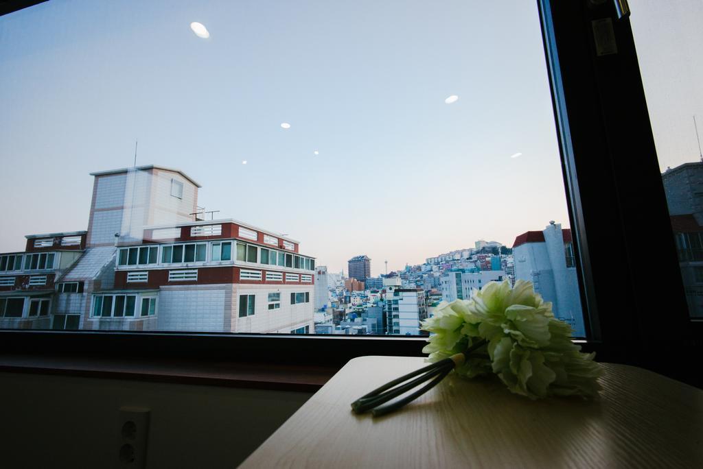 Morning Dew Guesthouse 釜山広域市 エクステリア 写真