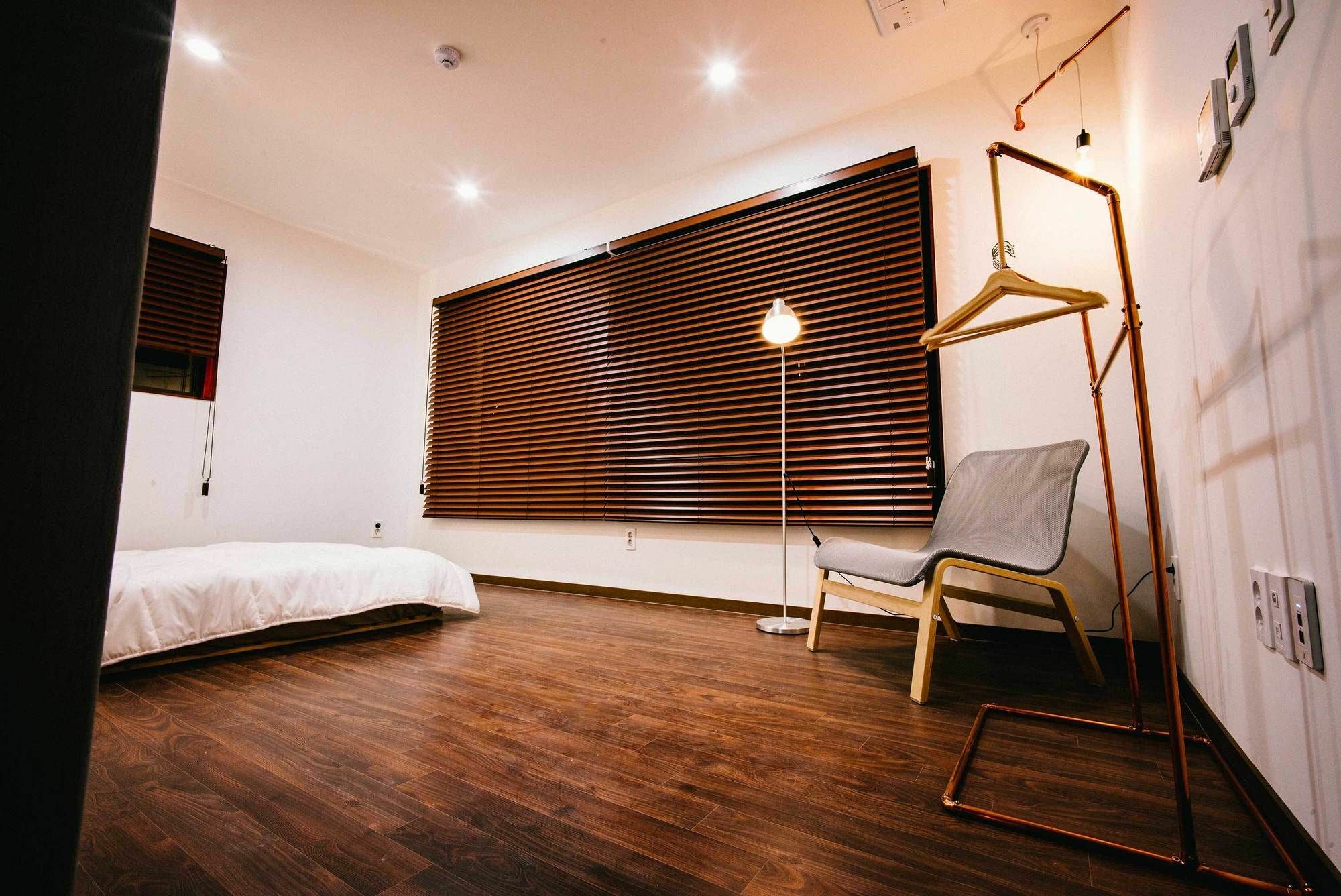 Morning Dew Guesthouse 釜山広域市 エクステリア 写真