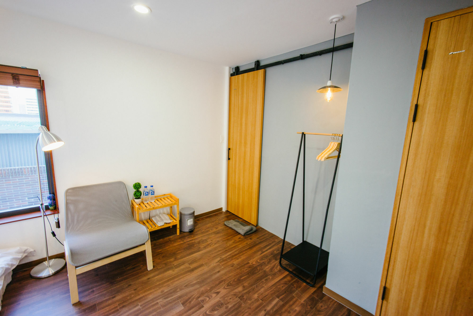 Morning Dew Guesthouse 釜山広域市 エクステリア 写真